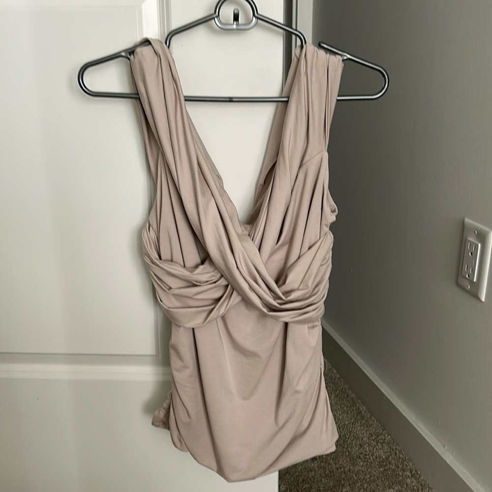 Abercrombie & Fitch women’s sleeveless top  size xl